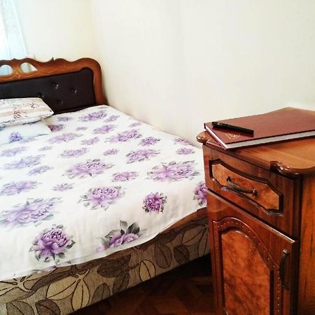 Hostel Sakharov & Tours Jereván Kültér fotó