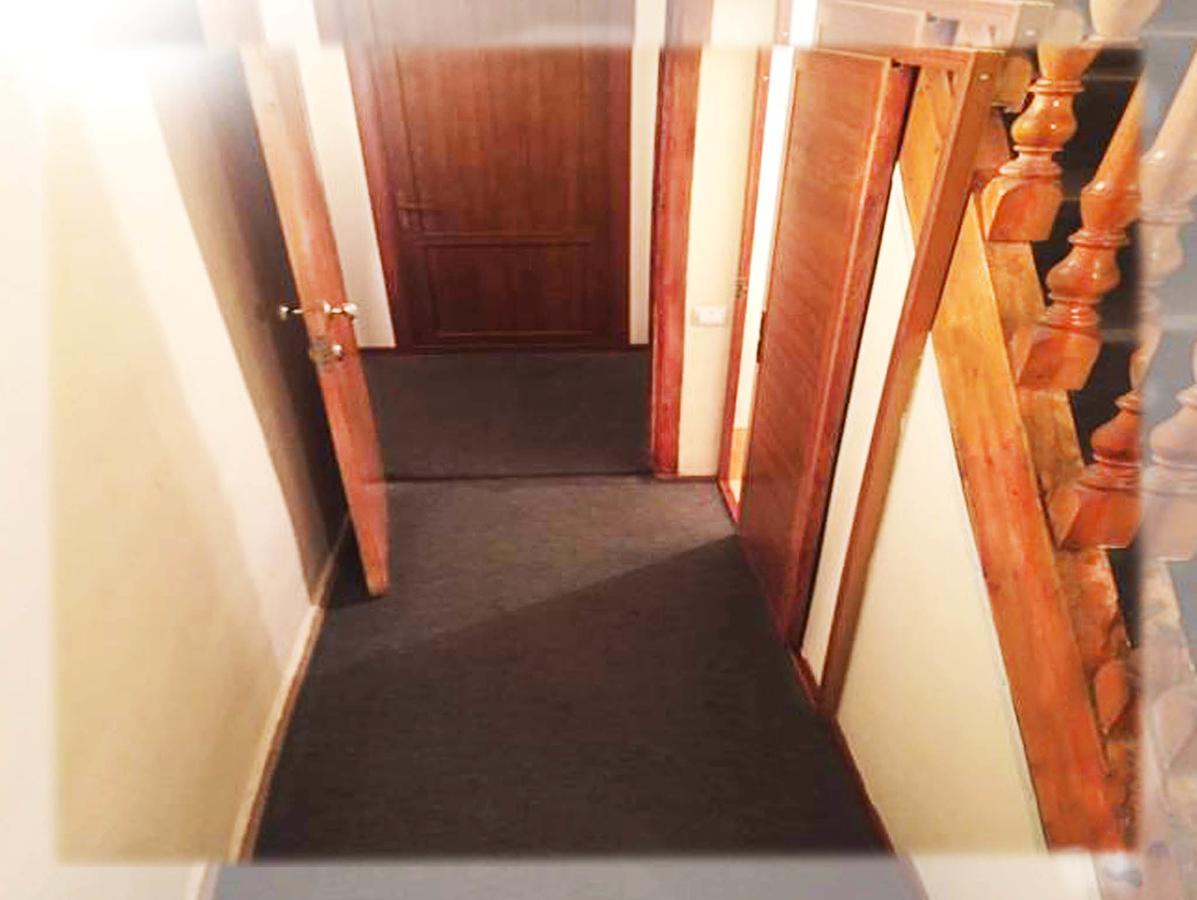 Hostel Sakharov & Tours Jereván Kültér fotó